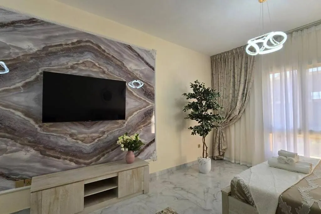 Apartment Spacious Studio In Siena 2 Dubai